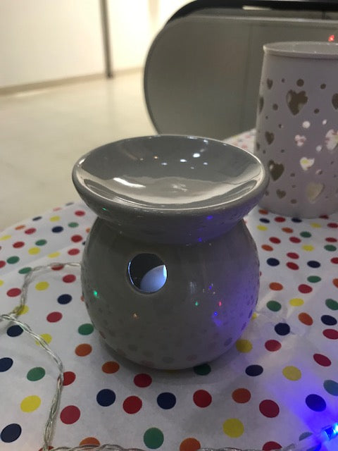 White round wax melt burner